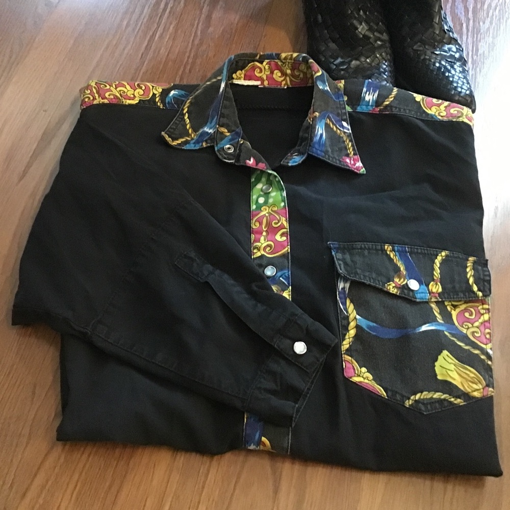 Vintage Major Damage pearl snap shirt.